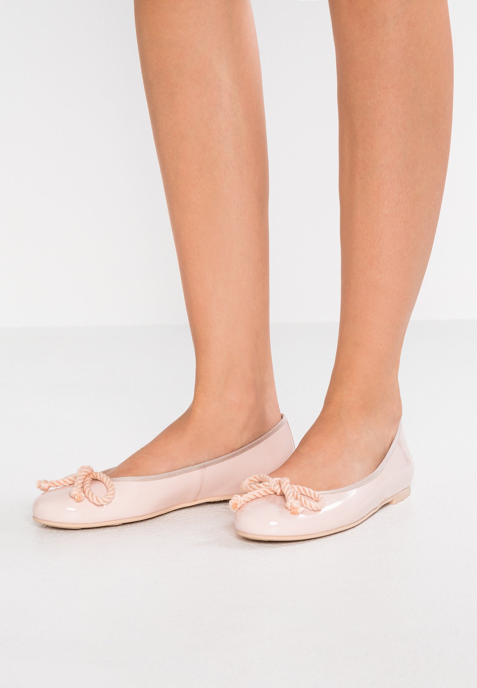 Perfecte voeten van deze tiener ballerina